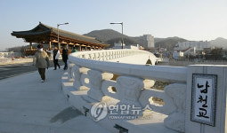 전주시 새 명물 남천교 개통