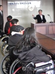 경남장애인단체 교통약자 이동수단 약속 지켜라
