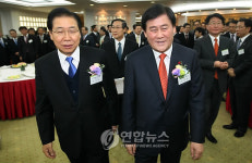 최경환 장관, 철강업계 신년인사회 참석