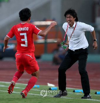 `홍명보 아이들' 해외축구 진출 러시