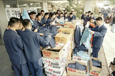 울산교육청 교복 물려입기 운동 나서