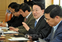 김완주 지사 "국토부 LH 이전 방침 '갈팡질팡'"