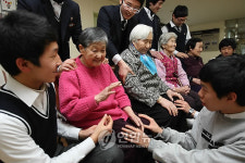 할머니 건강하세요