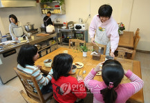 민들레 꿈 어린이밥집 문 열어