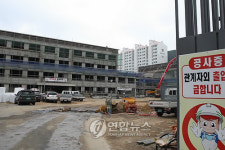 세븐통영죽림중앙저 | "신학기 코앞인데" 경남 신설학교 2곳 아직 공사중
