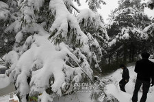 눈쌓인 춘천 오봉산 등산로