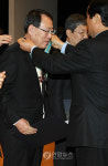 모범납세자 ㈜신세계 은탑산업훈장 수상
