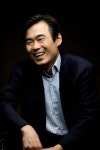 빛을 배경으로 펼치는 양성원 첼로 선율