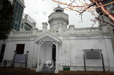 부산 가덕도등대 벌써 100살