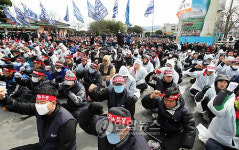 경주 금속노조, 총파업 결의대회후 거리 행진