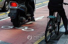 천호대로 자전거길 `애물…정체↑·이용↓