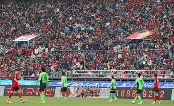 '프로축구의 계절이 왔다!'