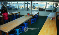 백령도 두무진 개점휴업