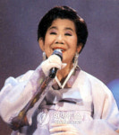 원로가수 백설희, 고혈압 합병증 투병