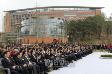 동남권 원자력의학원 준공..의료허브 목표