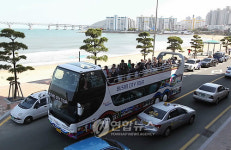 지붕없는 2층 부산시티투어버스