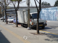 주차장 된 자전거도로…단속도 어려워