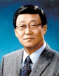 김동건 아나운서, 7년만에 '가요무대' 복귀