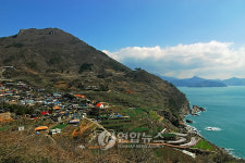 이야기가 있는 문화생태 탐방로-남해바래길 가천다랭이 마을