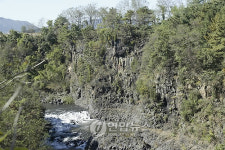 이야기가 있는 문화생태 탐방로-쇠둘레 평화누리길 송대소 주상절리