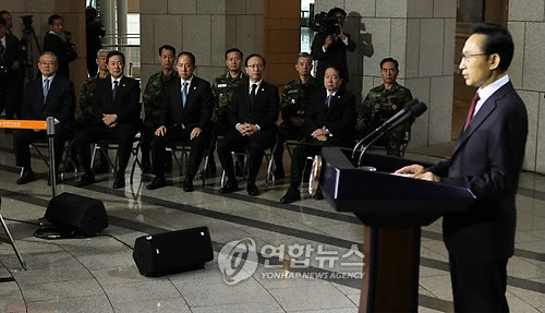 이 대통령, 국가유공자와 보훈가족에 특별한 예우 표시