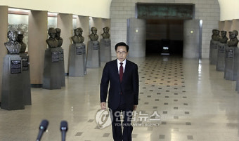 이 대통령, `천안함' 대국민 담화 발표