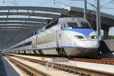 KTX 울산구간서 첫 시험운행