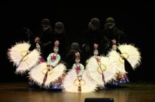 <문화소식> 연극 가방을 던져라