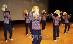 진천군 어르신들 신바람 났네