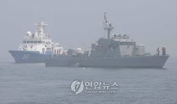 전투기 잔해 수색 중인 군·경 함정