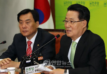 시낭송으로 모두발언