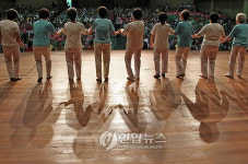 老年의 아름다운 합창