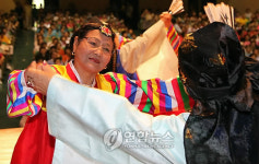 어화 둥둥 내사랑이야~