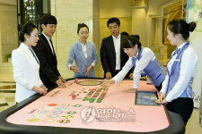 강원랜드, 카지노 게임안내 ＆ 포토존 운영