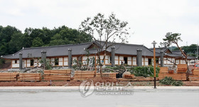 모습 드러낸 공주 한옥숙박촌