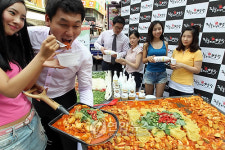 닭요리 푸짐하게 드세요