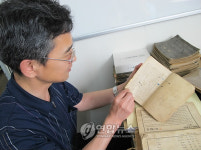 강제병합前 조선어말살 연구하는 허재영교수