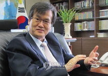 정재정 이사장 한일관계 실리 찾아야