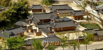 '99칸 전통한옥'..故 육영수 생가 복원