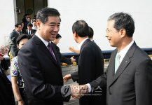 4박5일 방한 中 산둥성 부성장 인천항 입항