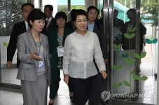 김윤옥 여사, 안양소년원 격려 방문