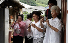 함평 잠월미술관 윤정귀 솟대 조각전