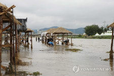폭우로 안성 바우덕이 축제 공연취소