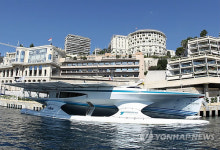 태양광 선박, 첫 세계일주 항해 나서