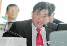 <2010 국감> 질의하는 김성수 의원