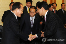 안희정 충남지사, 지역국회의원과 간담회