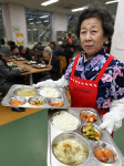 정갈하고 깨끗한 급식서비스를