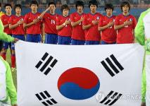 <아시안게임> 태극기 앞에서