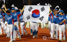 <아시안게임> 환호하는 한국 야구팀