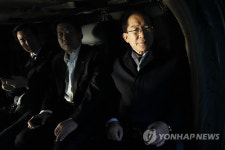 연평도 찾은 이회창 대표